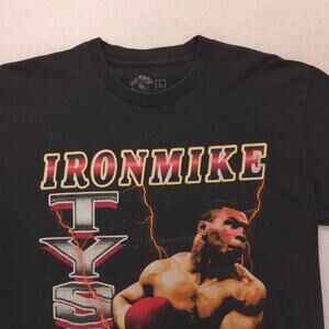 Mike Tyson Boxing Short Sleeve Graphic Crew Neck T Shirt Mens Size L Black